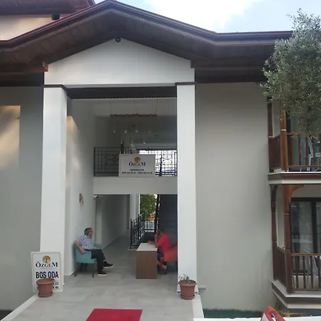Oezgem Apart-hotel *