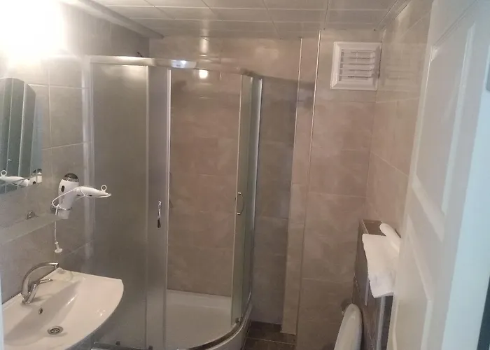 Oezgem Апарт-отель *